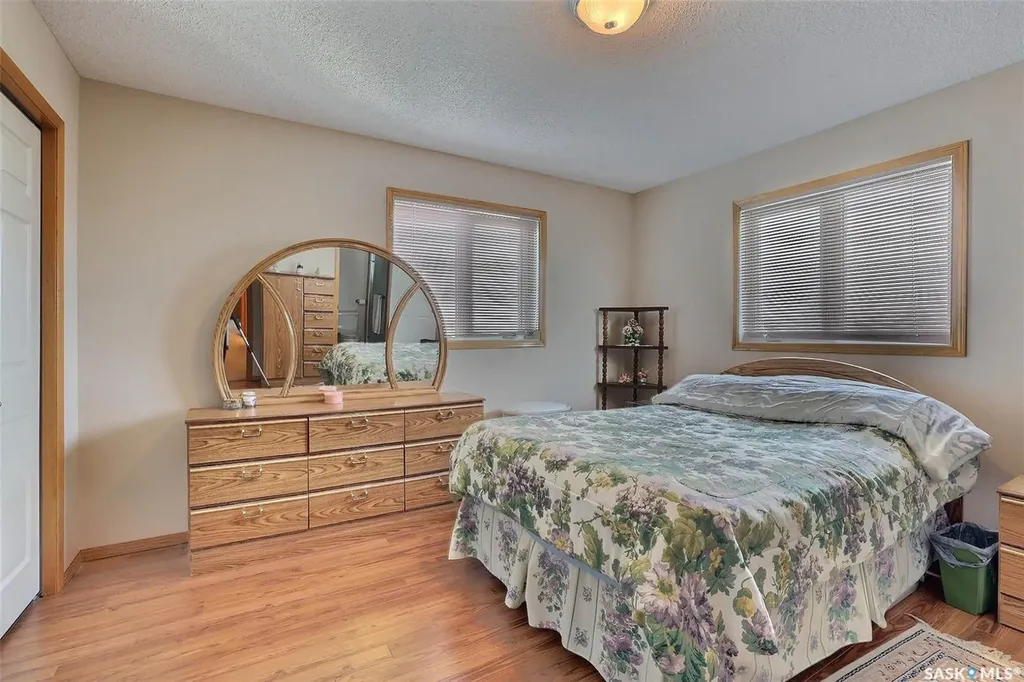 2930 Arens Road E Regina SK S4V 1N8