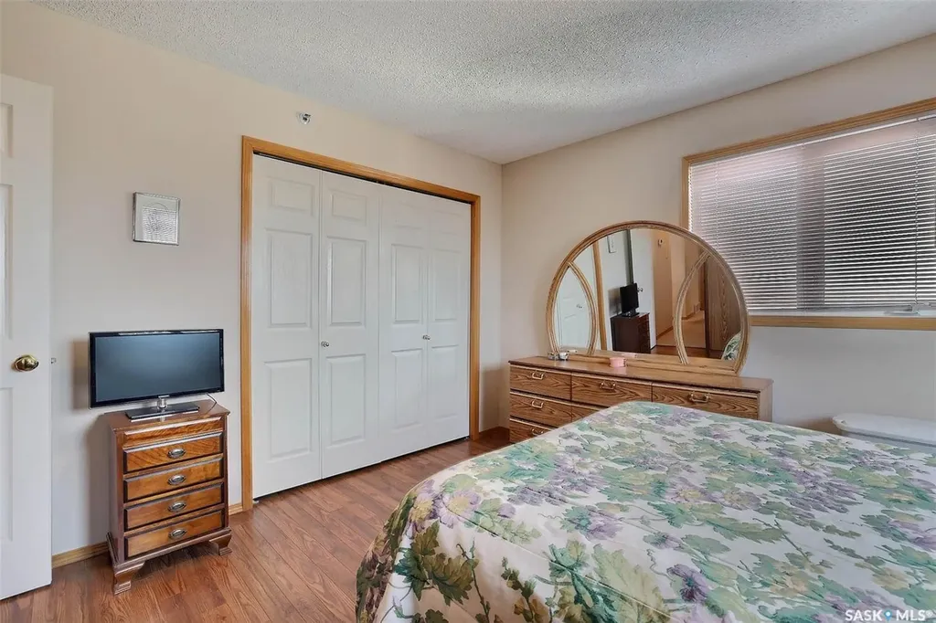 2930 Arens Road E Regina SK S4V 1N8