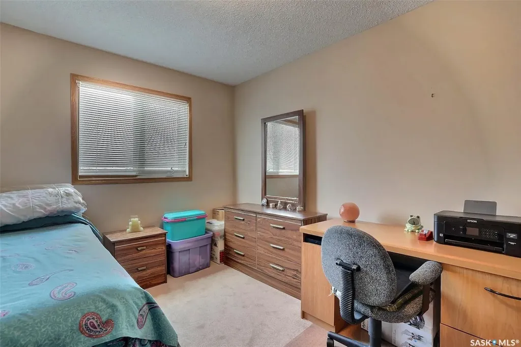 2930 Arens Road E Regina SK S4V 1N8