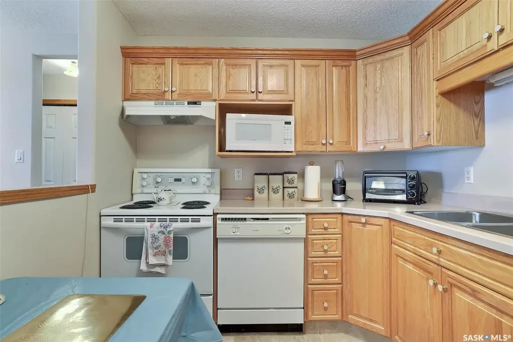 2930 Arens Road E Regina SK S4V 1N8