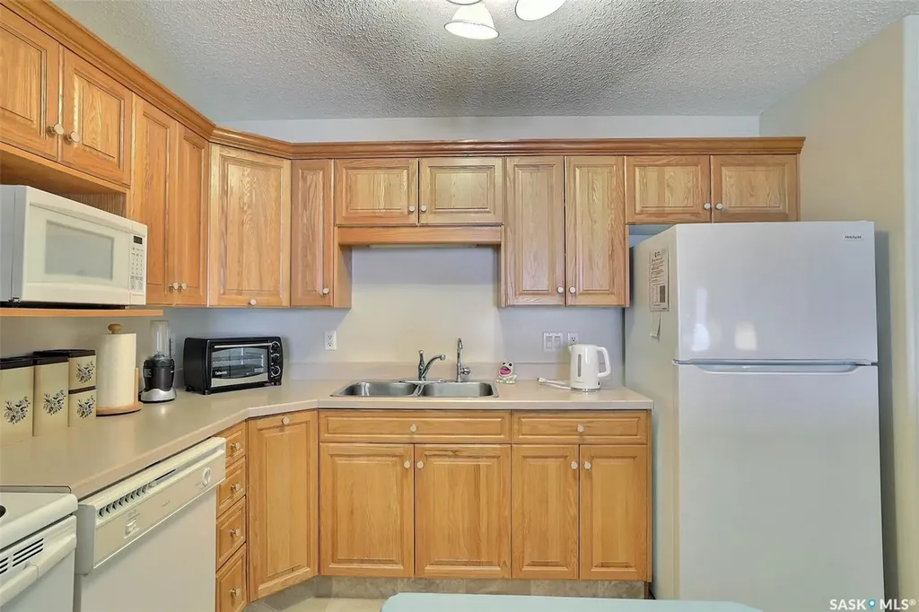 2930 Arens Road E Regina SK S4V 1N8