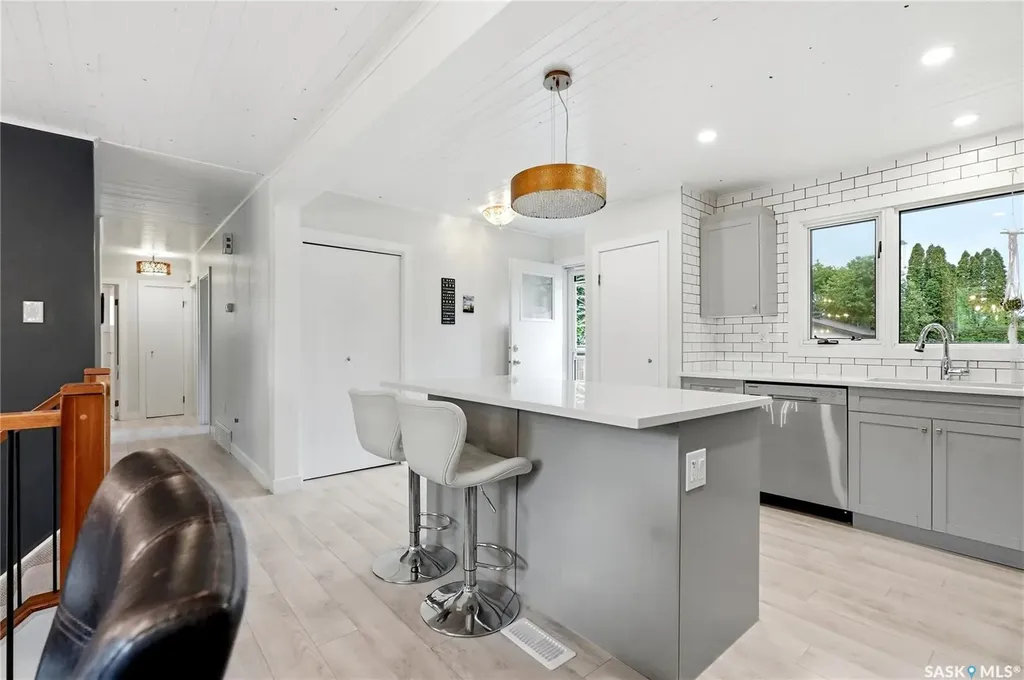 120 Rupert Place Saskatoon SK S7K 1B3