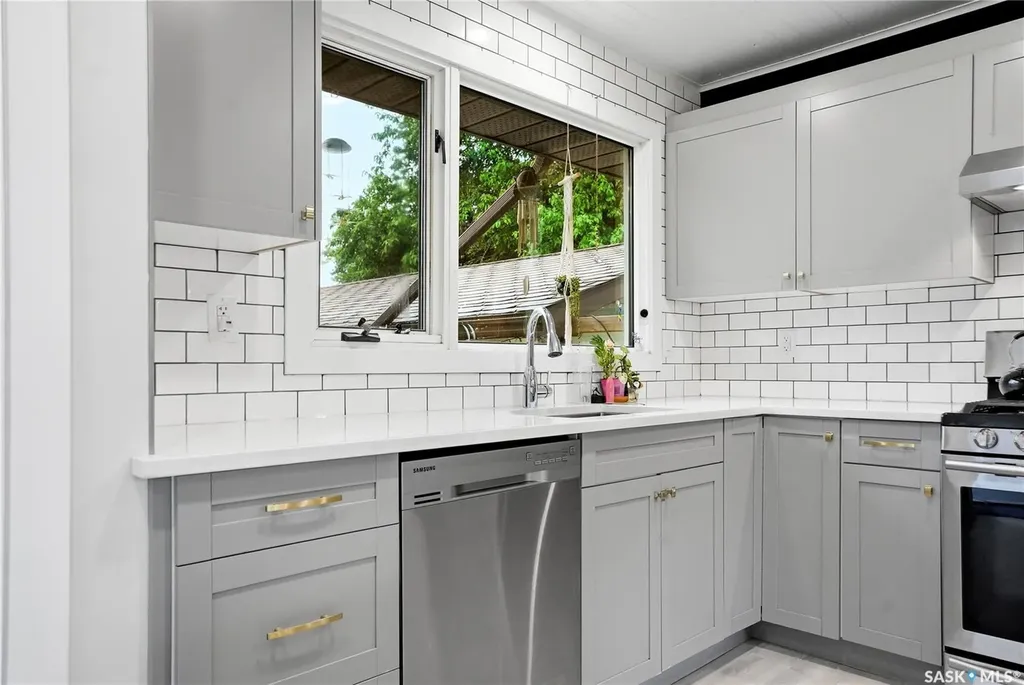 120 Rupert Place Saskatoon SK S7K 1B3