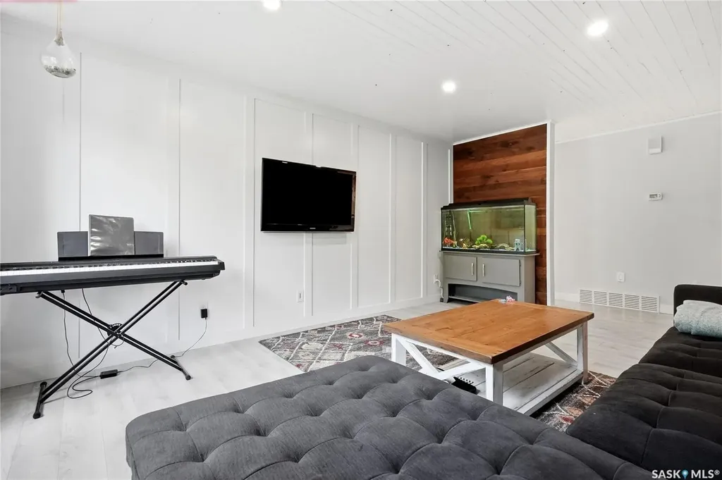 120 Rupert Place Saskatoon SK S7K 1B3
