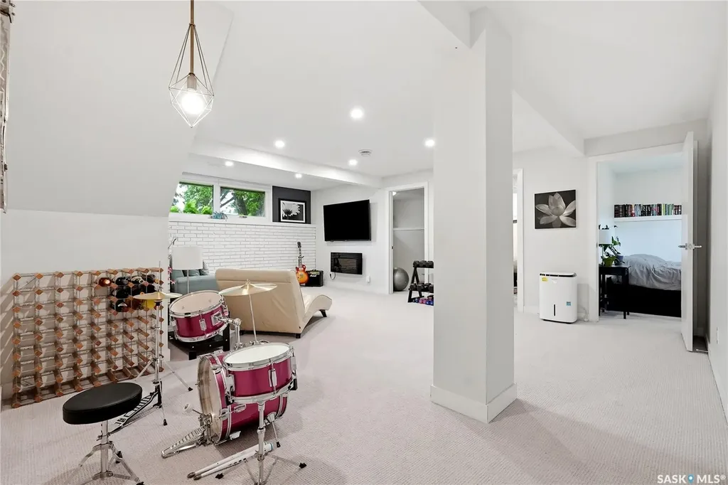 120 Rupert Place Saskatoon SK S7K 1B3