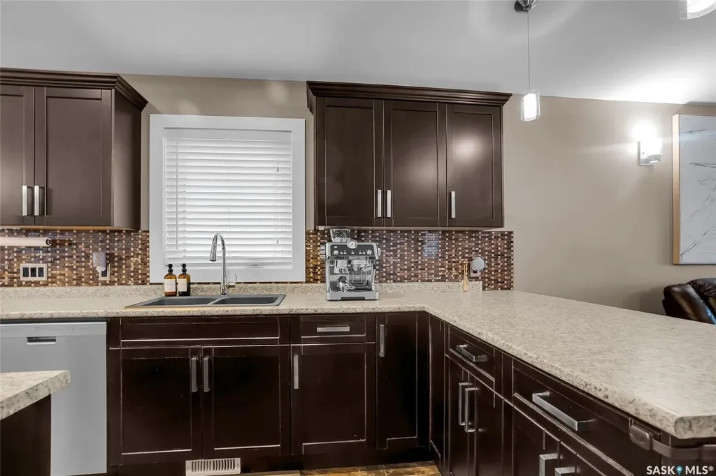 434 Langlois Way Saskatoon SK S7T 0S8