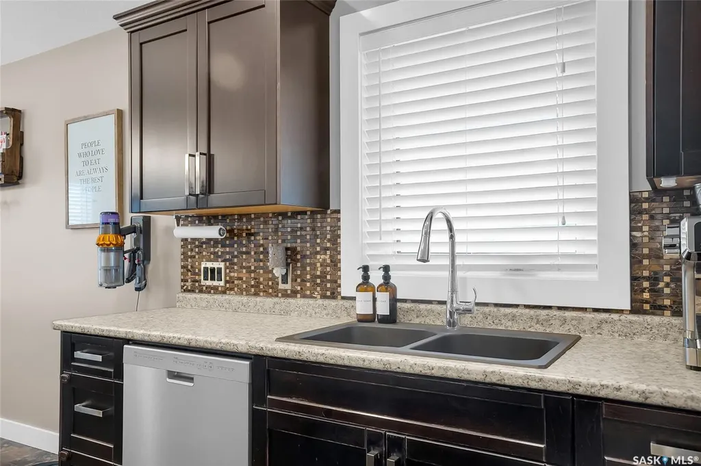 434 Langlois Way Saskatoon SK S7T 0S8