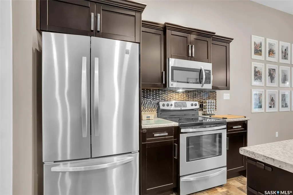 434 Langlois Way Saskatoon SK S7T 0S8
