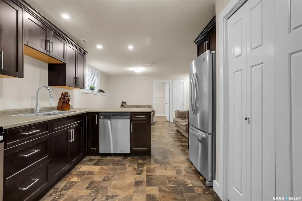 434 Langlois Way Saskatoon SK S7T 0S8