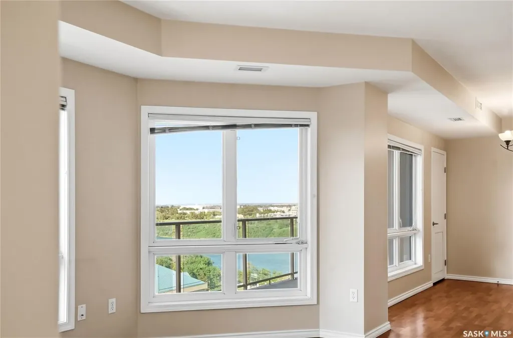 902 Spadina Crescent E Saskatoon SK S7K 0G8