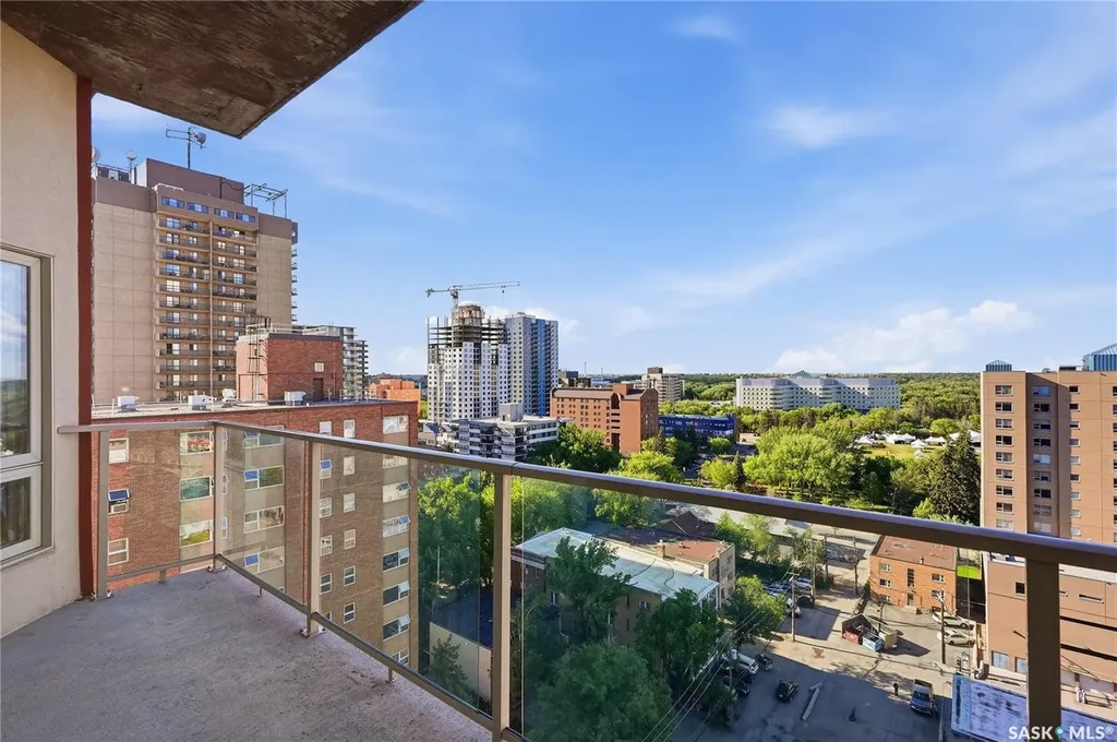 902 Spadina Crescent E Saskatoon SK S7K 0G8