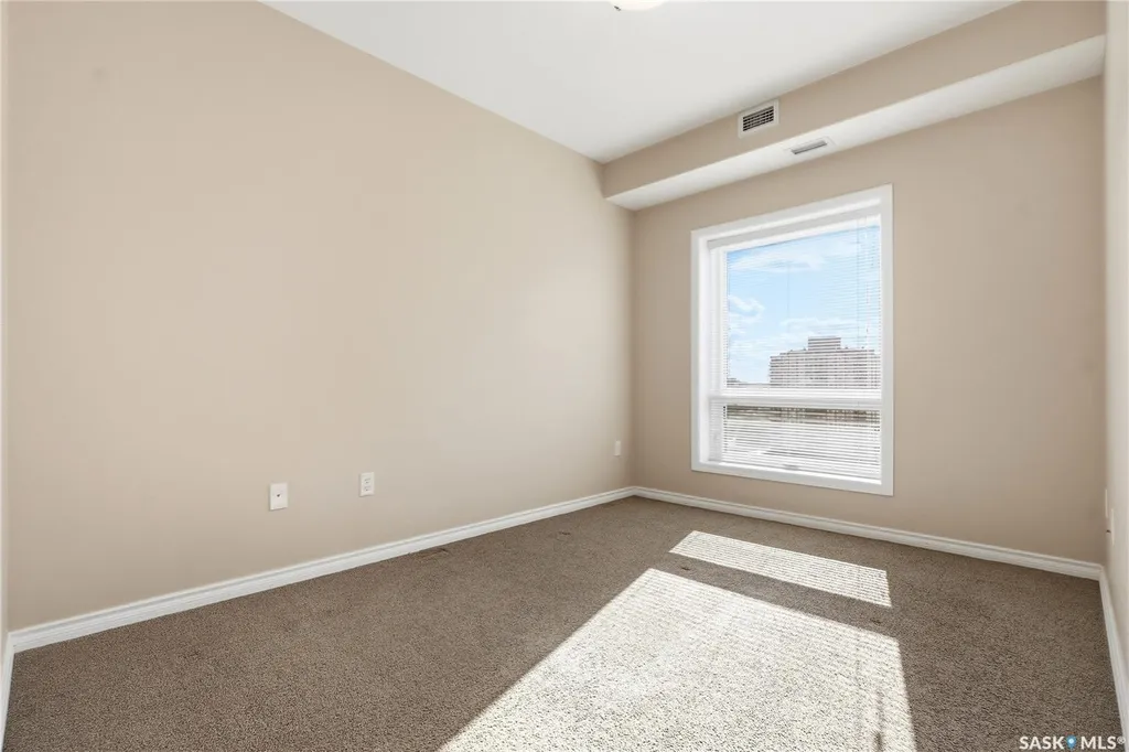 902 Spadina Crescent E Saskatoon SK S7K 0G8