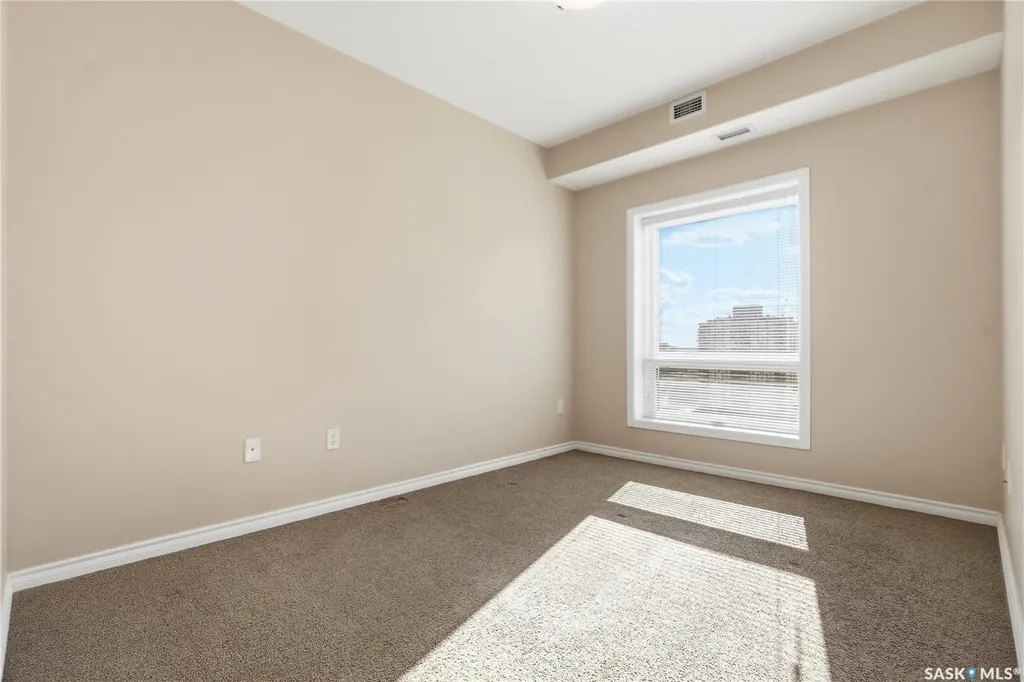 902 Spadina Crescent E Saskatoon SK S7K 0G8