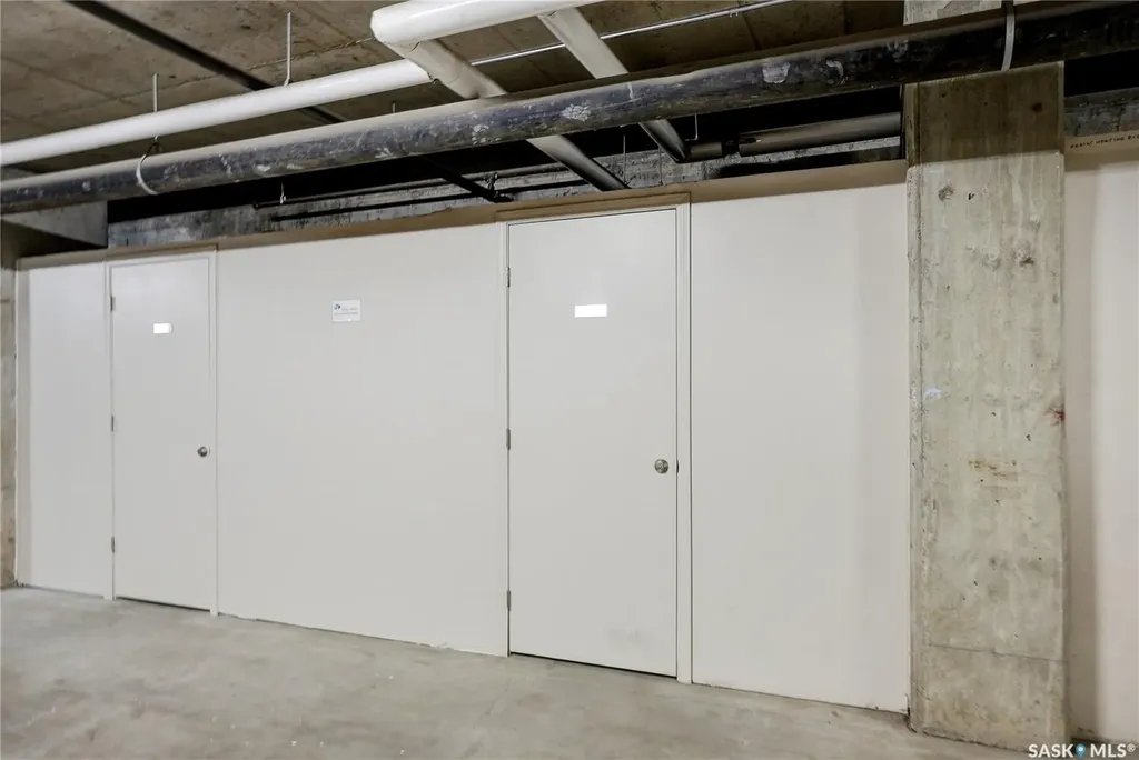 902 Spadina Crescent E Saskatoon SK S7K 0G8
