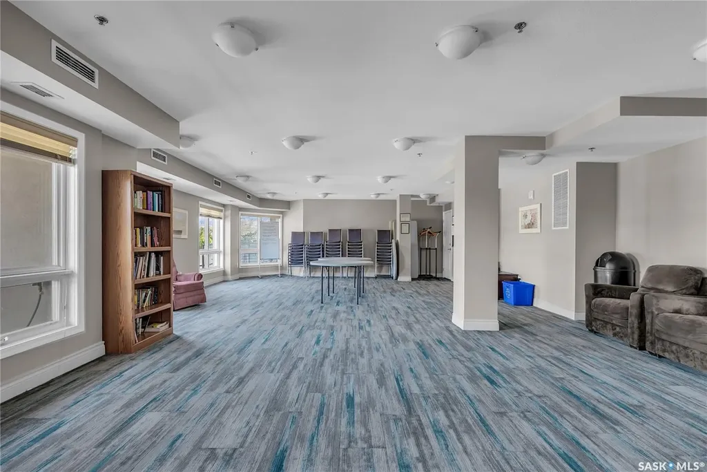 902 Spadina Crescent E Saskatoon SK S7K 0G8