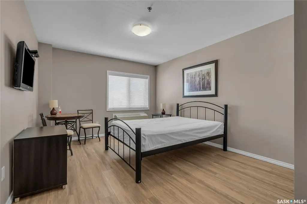 902 Spadina Crescent E Saskatoon SK S7K 0G8