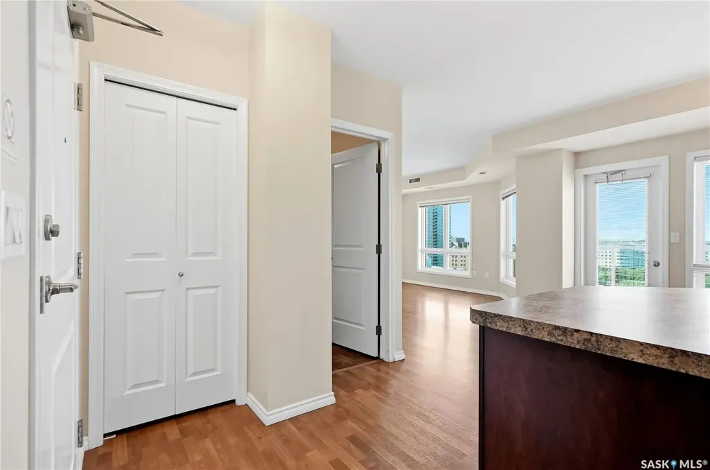 902 Spadina Crescent E Saskatoon SK S7K 0G8