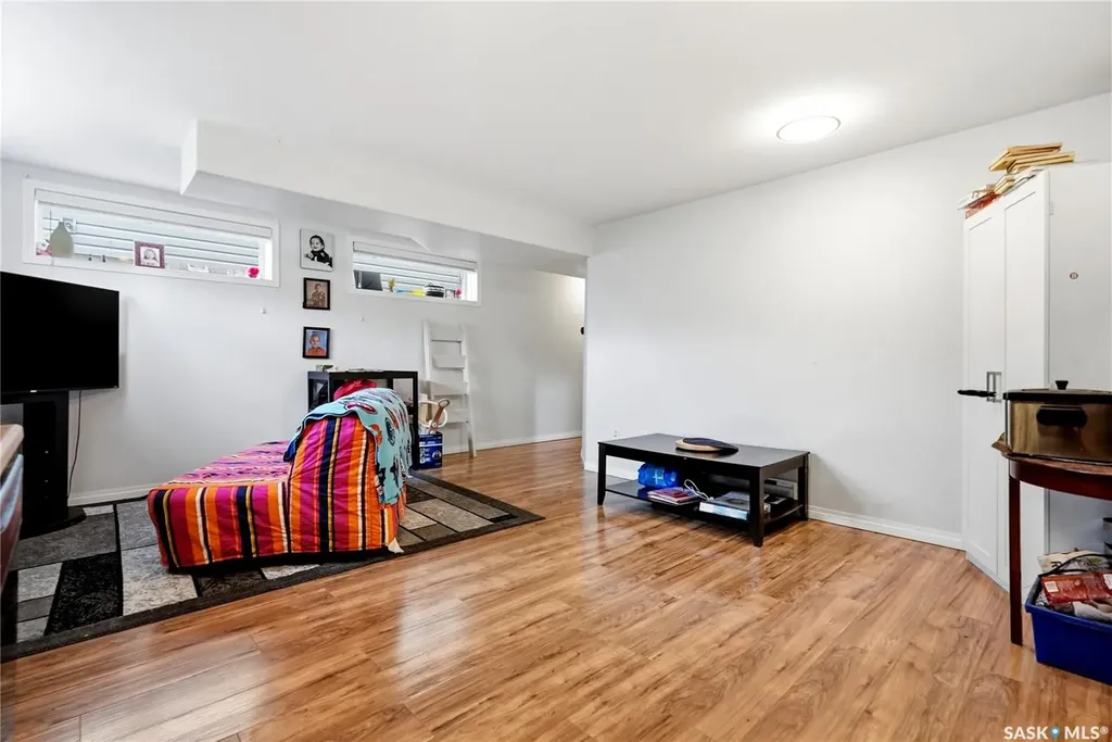 808 Glenview Cove Martensville SK S0K 0A2