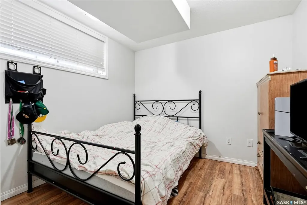 808 Glenview Cove Martensville SK S0K 0A2