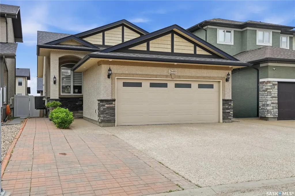 2640 Makowsky Crescent Regina SK S4X 0M8