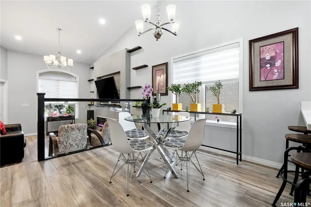 2640 Makowsky Crescent Regina SK S4X 0M8