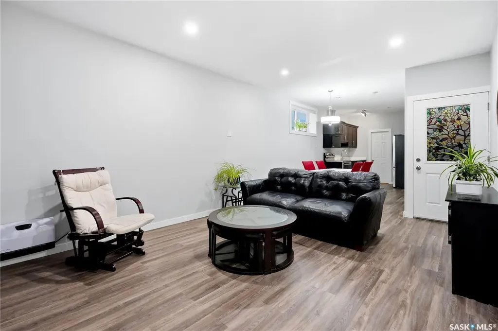 2640 Makowsky Crescent Regina SK S4X 0M8
