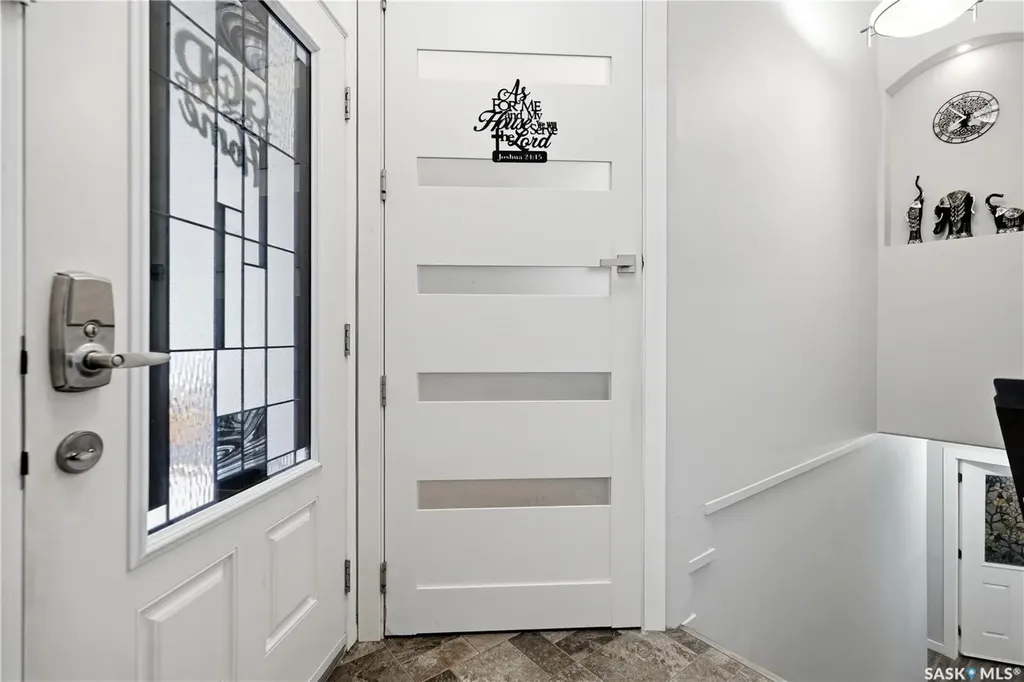 2640 Makowsky Crescent Regina SK S4X 0M8