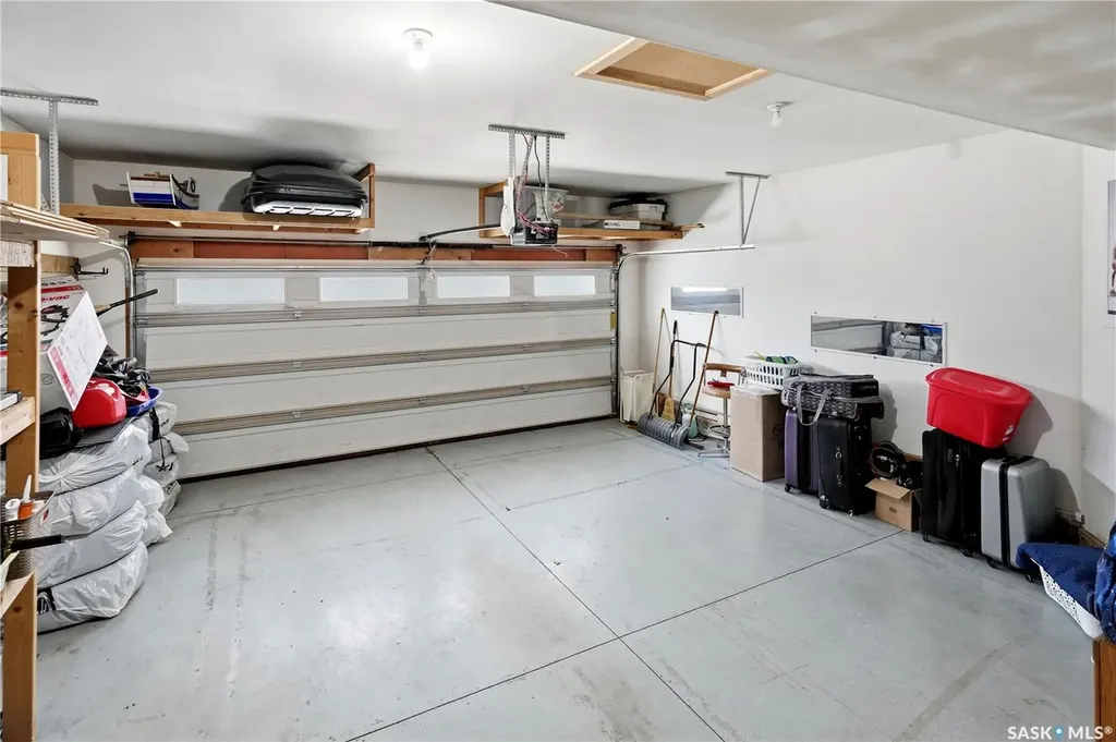 2640 Makowsky Crescent Regina SK S4X 0M8