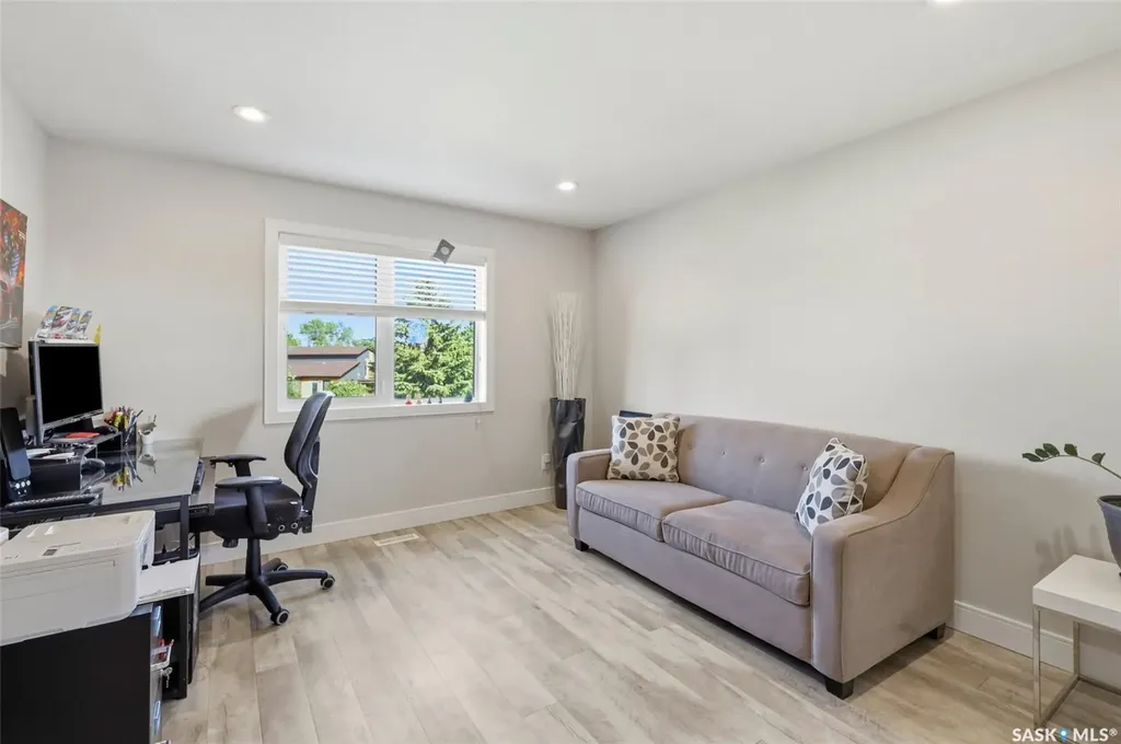 170 Palliser Court Saskatoon SK S7L 4P9