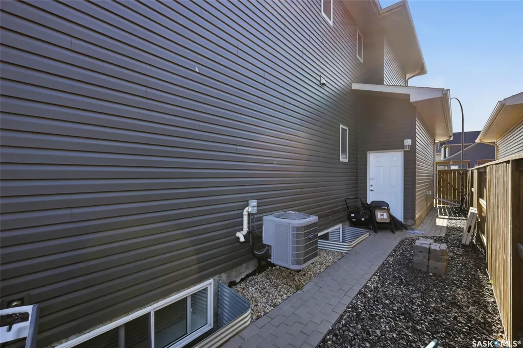 170 Palliser Court Saskatoon SK S7L 4P9