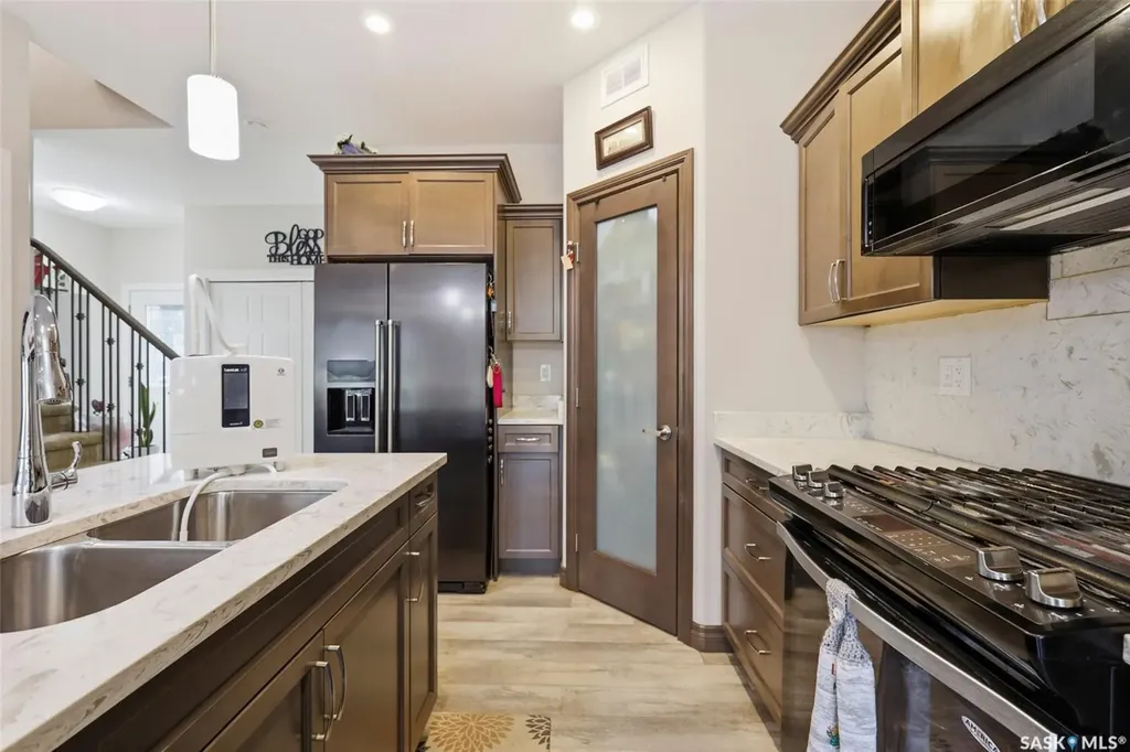 170 Palliser Court Saskatoon SK S7L 4P9