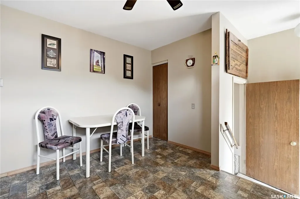 7 Upland Drive Regina SK S4R 0B8