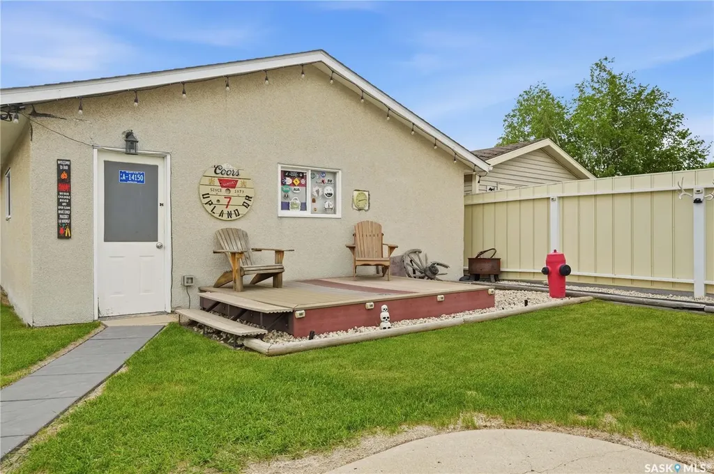 7 Upland Drive Regina SK S4R 0B8