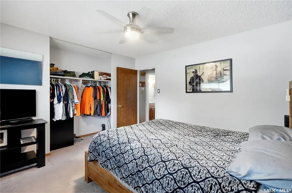 7 Upland Drive Regina SK S4R 0B8