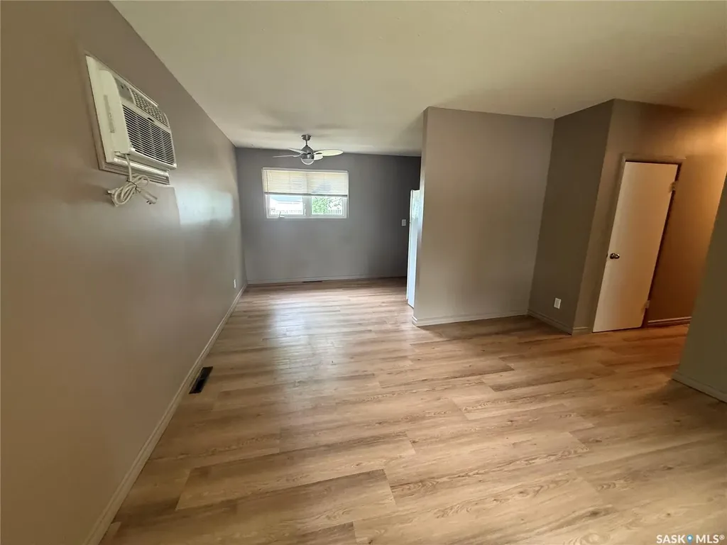 622 Williams Crescent Regina SK S4T 6B2