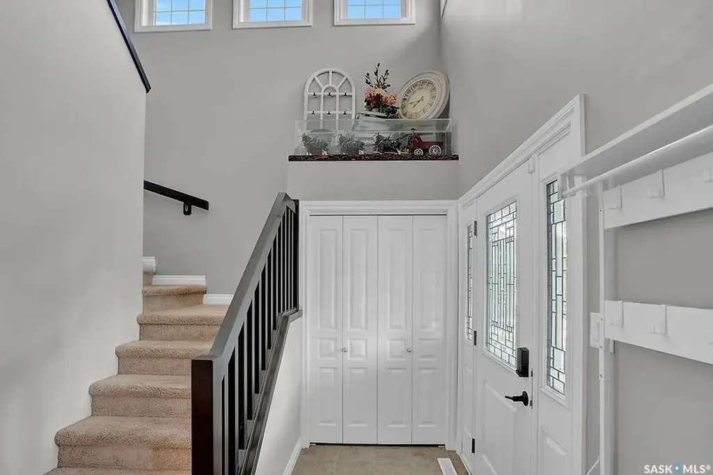 8705 Hincks Lane Regina SK S4Y 0B9