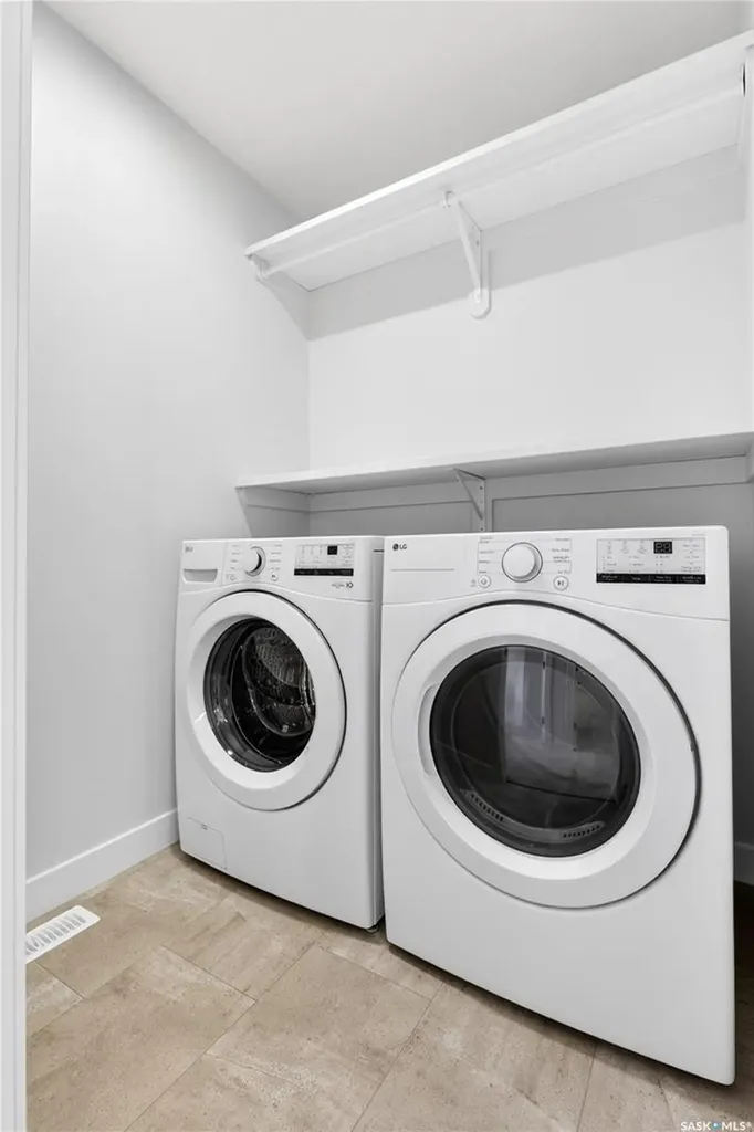 830 Brighton Boulevard Saskatoon SK S7V 2A8