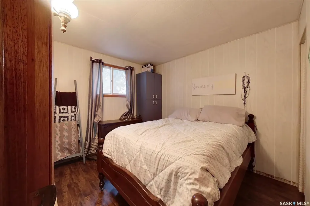 155 Lakeshore Crescent Mckillop Rm No. 220 SK S0G 1C0