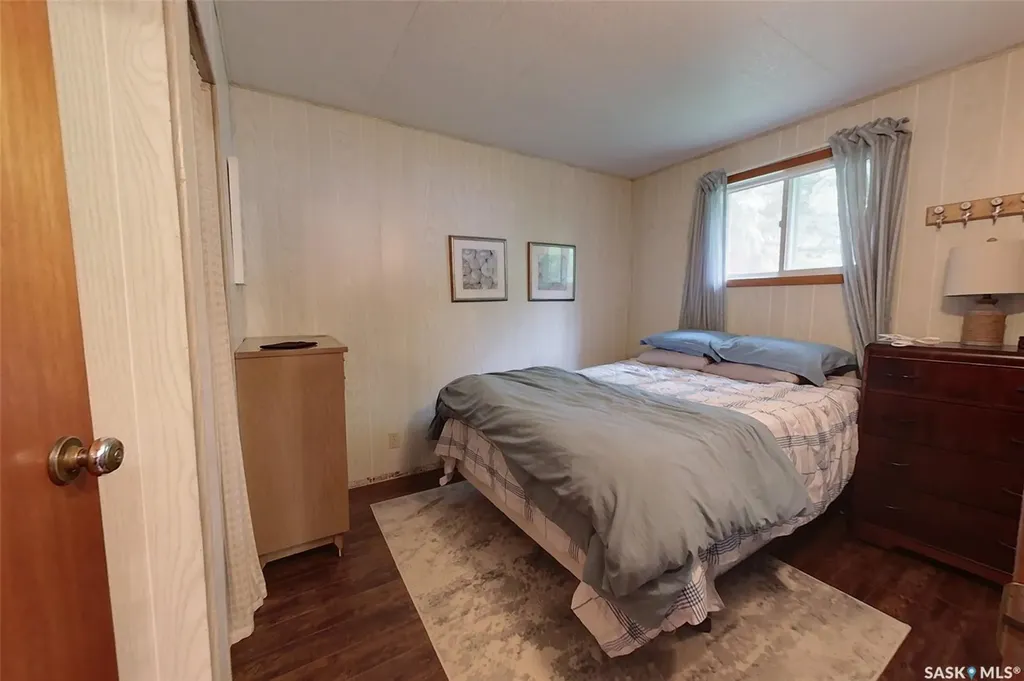 155 Lakeshore Crescent Mckillop Rm No. 220 SK S0G 1C0