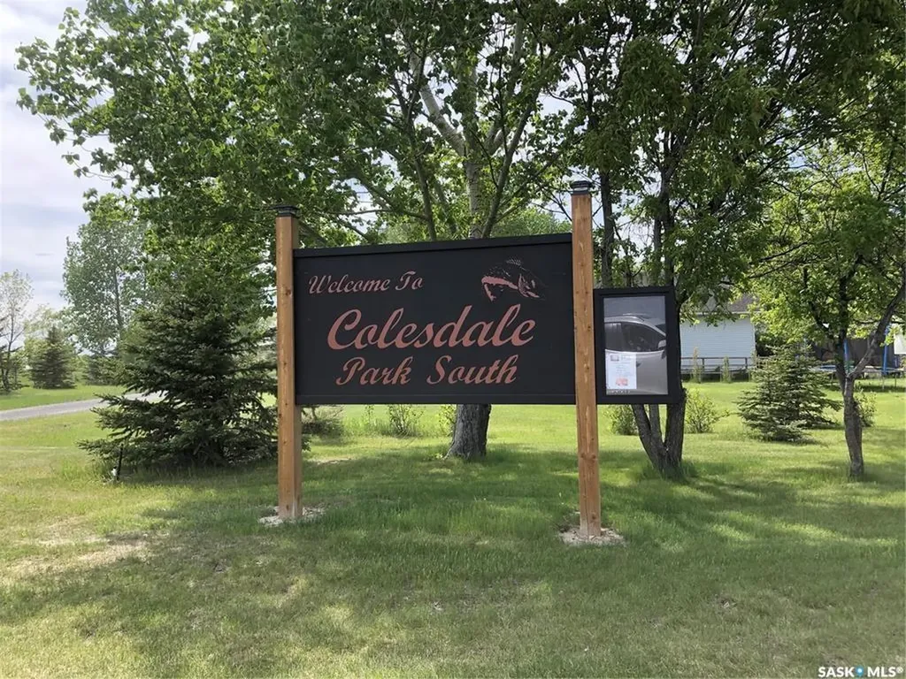 155 Lakeshore Crescent Mckillop Rm No. 220 SK S0G 1C0