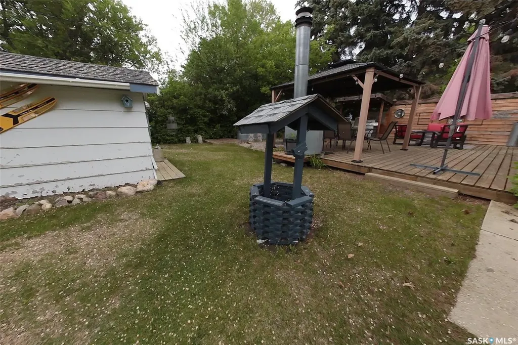 155 Lakeshore Crescent Mckillop Rm No. 220 SK S0G 1C0