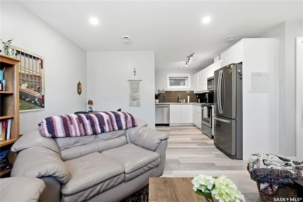 2777 Mcdonald Street Regina SK S4N 2Z9