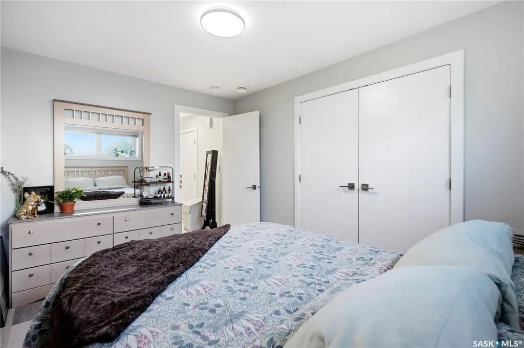 2777 Mcdonald Street Regina SK S4N 2Z9