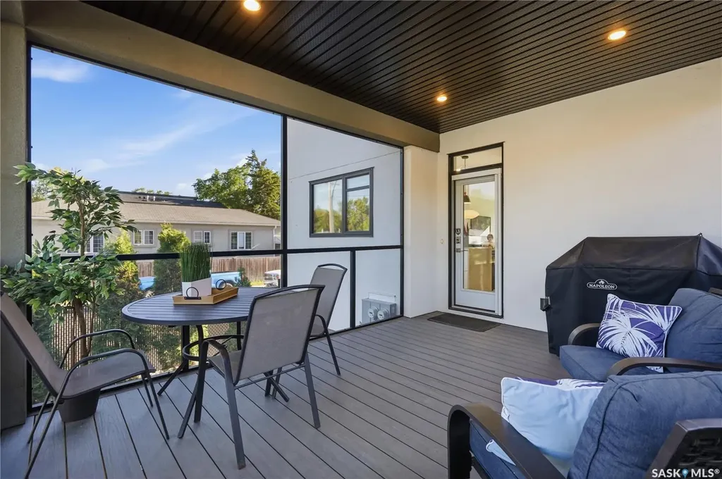 2777 Mcdonald Street Regina SK S4N 2Z9