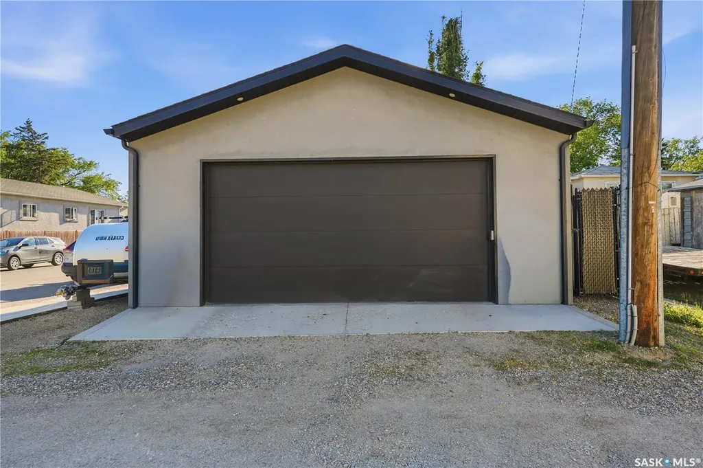 2777 Mcdonald Street Regina SK S4N 2Z9