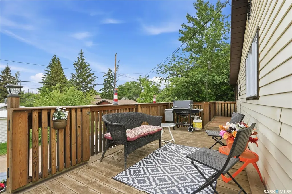 9031 Hunts Cove Crescent Cochin SK S0M 0L0