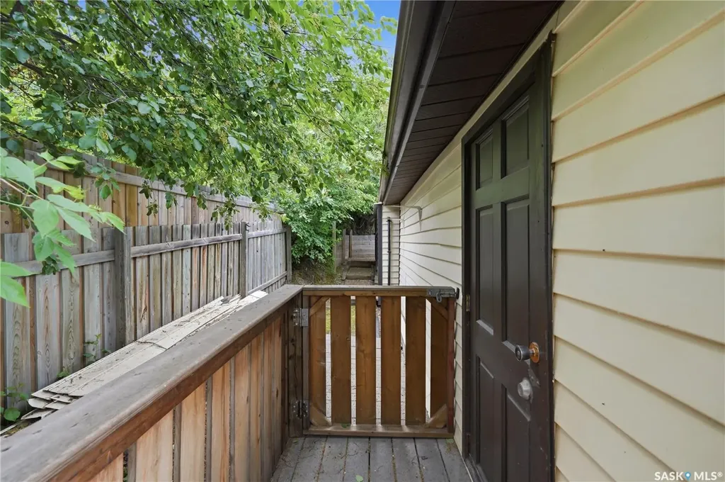 9031 Hunts Cove Crescent Cochin SK S0M 0L0
