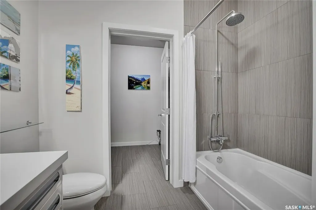 1015 Patrick Crescent Saskatoon SK S7W 0M5