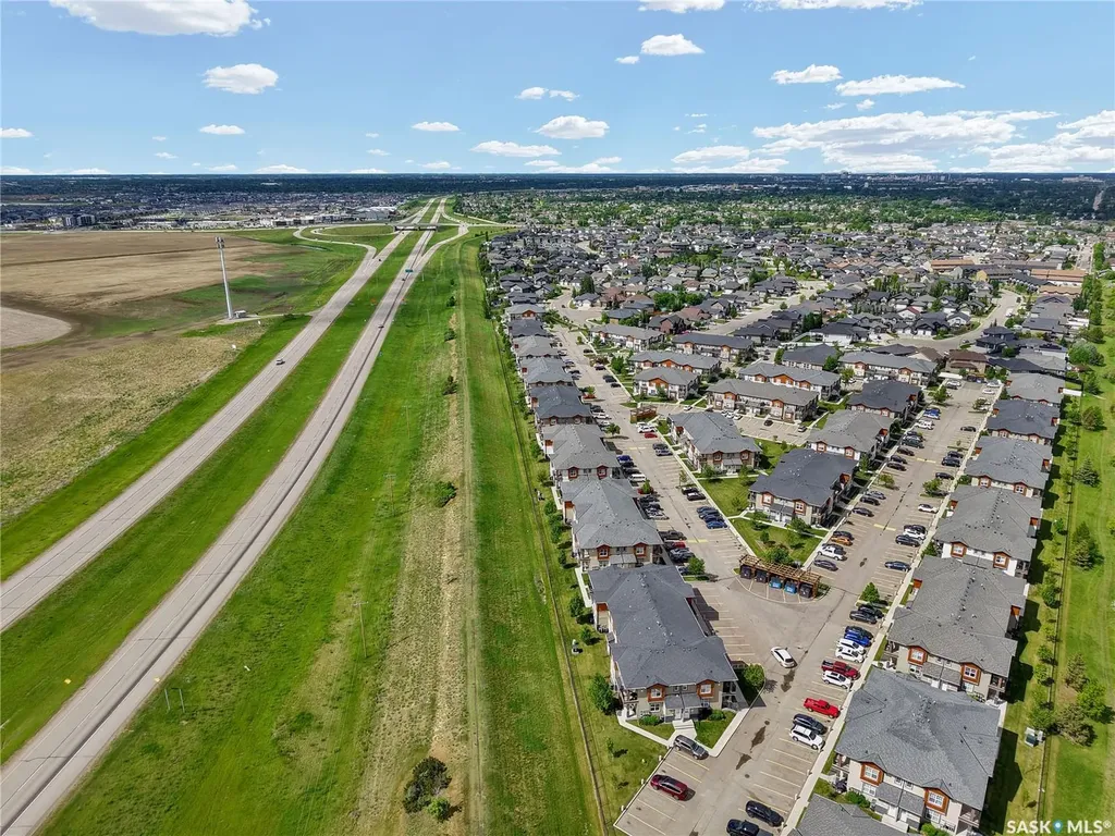 1015 Patrick Crescent Saskatoon SK S7W 0M5
