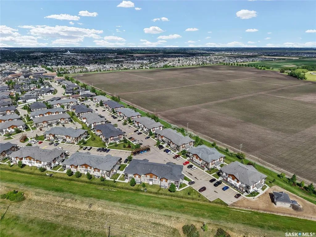 1015 Patrick Crescent Saskatoon SK S7W 0M5